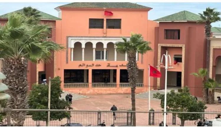 فضيحة ابتزاز بجماعة حد السوالم تهز الرأي العام المحلي وتستدعي تدخل النيابة العامة