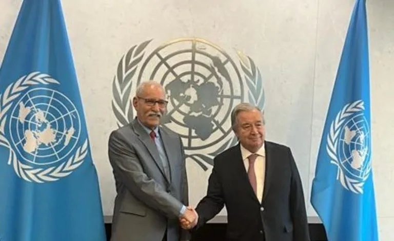 الأمم المتحدة لم تُعلِن عن أي لقاء… زعيم البوليساريو اجتمع بمسؤول في المنظمة الإفريقية