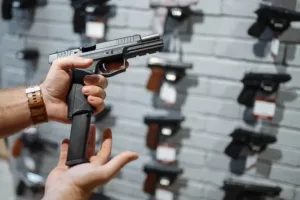 الأمم المتحدة تحذر من “طوفان الأسلحة” في العالم وتدعو لتحرك دولي عاجل