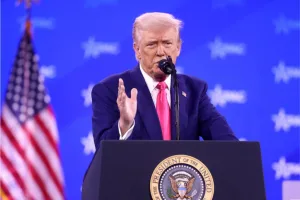 ترامب يهدد بالتدخل العسكري في نيجيريا بسبب ما وصفه بتهديد المسيحيين