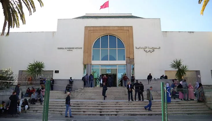 زلزال عقاري بالدار البيضاء.. أزيد من 400 أسرة ضحية احتيال بمشروع “كازا بلانكا بارك”  بأكثر من 80 مليار سنتيم