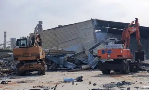 انطلاق أشغال هدم واسعة لتمهيد المسار الجديد للـLGV بمديونة