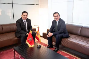 أحزاب يسارية إسبانية تطالب مدريد بتوضيح موقفها من قضية الصحراء بعد قرار مجلس الأمن