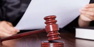 انطلاق محاكمة قاضي بفاس بتهم استغلال النفوذ والرشوة وسط دفاع يضم أكثر من 16 محامياً