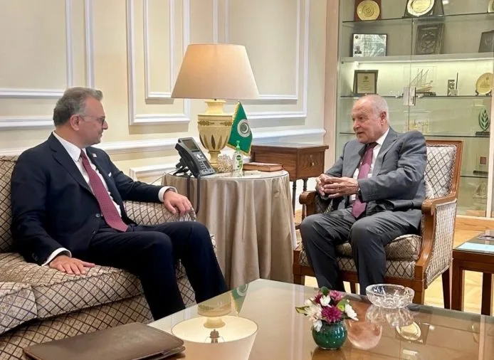 مستشار ترامب يؤكد دعم واشنطن لمبادرة الحكم الذاتي في الصحراء خلال لقاء مع أبو الغيط