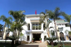 الداخلية تشدد الرقابة على تدخلات المنتخبين في شؤون الجماعات المحلية