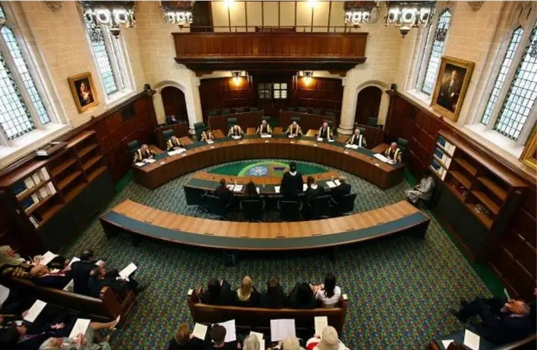 القضاء البريطاني :    وفاة رجل الأعمال أنتوني بارنز فر مراكش كانت بفعل حادث