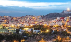 الحسيمة :      لجنة متابعة ملف السكن الاجتماعي تستنكر تحويل المشروع إلى عملية تجارية