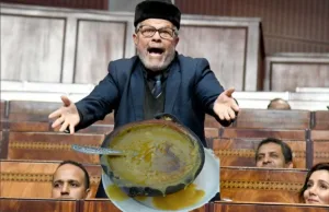 البرلماني التجمعي المثير السيمو :        “دبلوماسية البيصارة” ساهمت في الإعتراف بمغربية الصحراء