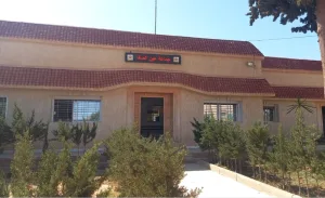 وجدة :     جماعة عين الصفاء تشهد مسيرة احتجاجية بسبب استغلال غير قانوني للماء وسكان يتهمون عنصرًا من القوات المساعدة بالتدخل العنيف