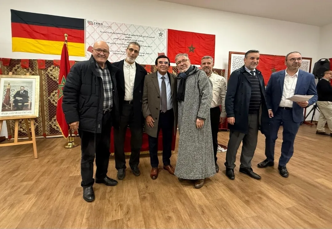فيديو :    الجالية المغربية بألمانيا تحتفي بالذكرى الخمسين للمسيرة الخضراء المظفرة