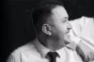 مثير :     البارون الجزائري “الصفرة” يهرب من المغرب إلى الأندلس… ويُخطط لتصفية صحافيي “كواليس الريف” !