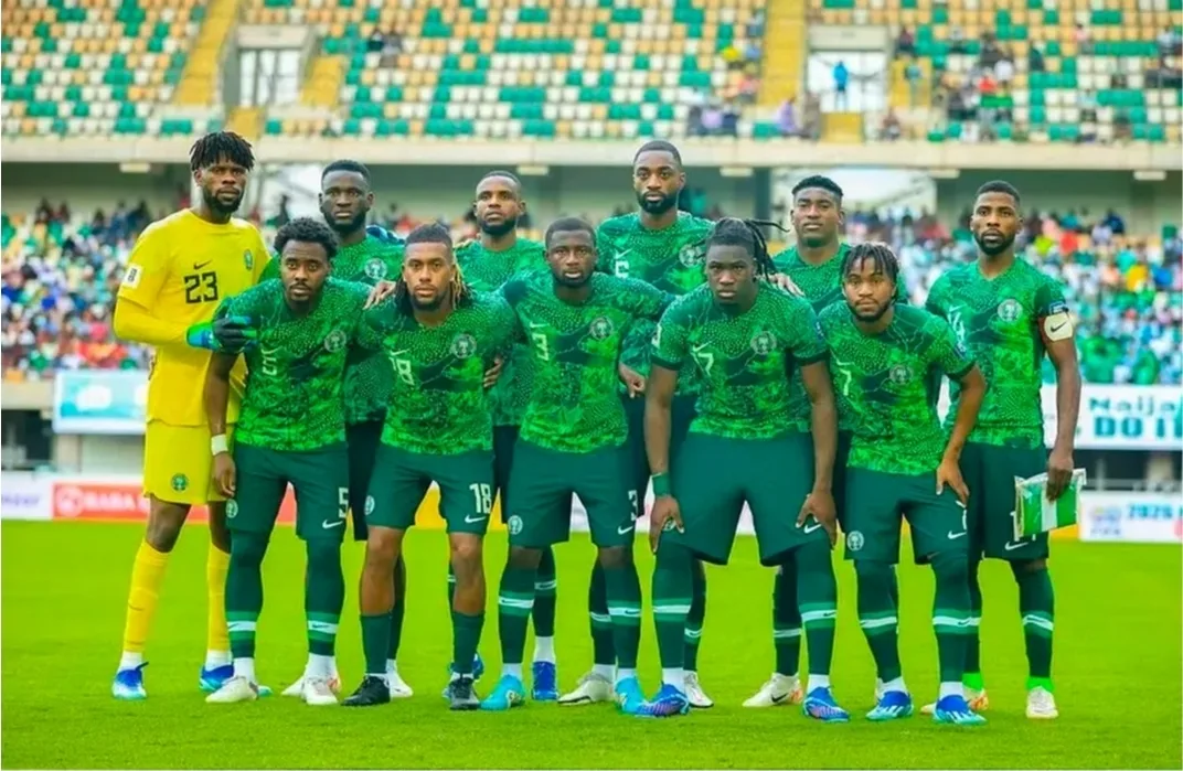 قبل مباراة الغد أمام الغابون … نجوم نيجيريا يقاطعون التدريبات ويهددون بالانسحاب بسبب “فضيحة الرباط”