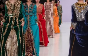 حملة واسعة لدعم ملف القفطان المغربي ومحاربة السرقة الثقافية الجزائرية