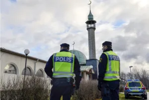 “تجار الدين الذئاب” :     أئمة الإخوان المسلمين في السويد يسرقون أموال باهظة من المؤسسات التعليمية