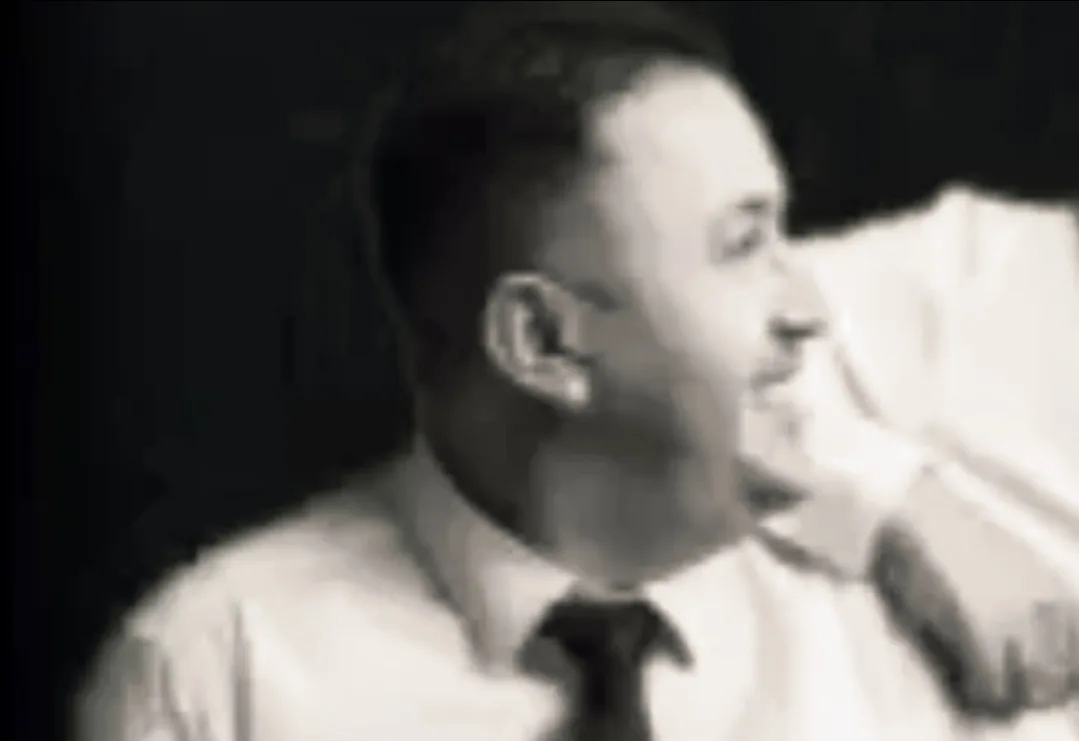 وجدة :    البارون الجزائري الذي تمغرب “رضوان الصفرة” :    لدي علاقات مع مسؤول كبير في القضاء والشرطة ، والإعلام لن ينال مني !