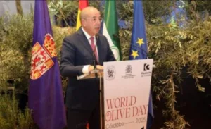 وزير الفلاحة المغربي يبرز في قرطبة الدور المركزي لزراعة الزيتون في النموذج الفلاحي