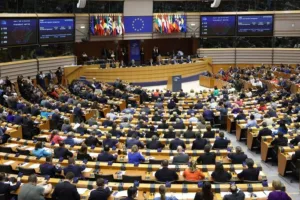 لوبي داعم لـ”البوليساريو” يشعل معركة داخل البرلمان الأوروبي لعرقلة توسّع الشراكة التجارية مع المغرب