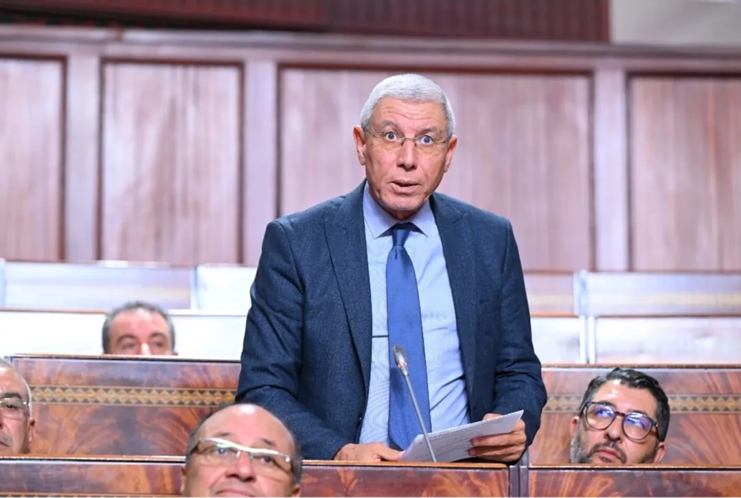 فاس :     بدء محاكمة البرلماني التجمعي قنديل أمام جرائم الأموال بتهم إختلاس وتبديد