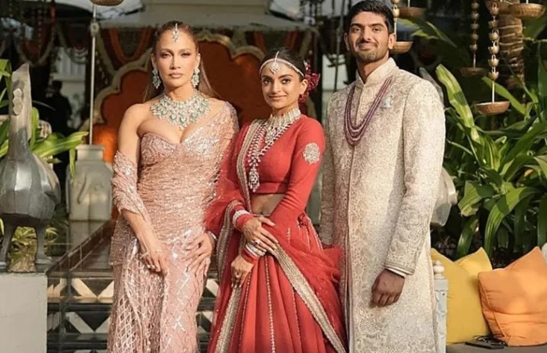 عرس هندي خيالي بـ34 مليون يورو على أنغام جينيفر لوبيز … الحدث الذي يخطف الأضواء ويتصدر سباق عرس السنة