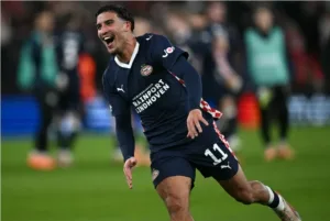 ابن بركان صهيب الدريوش يفجّر زلزالًا كرويًا في هزم ليفربول … وتألق أنس صلاح الدين يقهر محمد صلاح