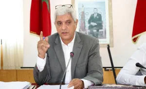 نجيب الوزاني رئيس جماعة الحسيمة .. “الجراح” الذي يُشرط جسد السياسة المغربية ببراغماتية مثيرة للجدل