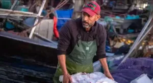 جبهة البوليساريو تتهم حكومة جزر الكناري بـ”المشاركة في نهب الصحراء” … والمشهد على الأرض يرسم صورة مغايرة تماماً