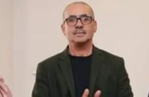 الحسيمة على صفيح ساخن :     خالد أحرشي يضع نجله على طريق البرلمان والحموتي قد يخسر مقعده !