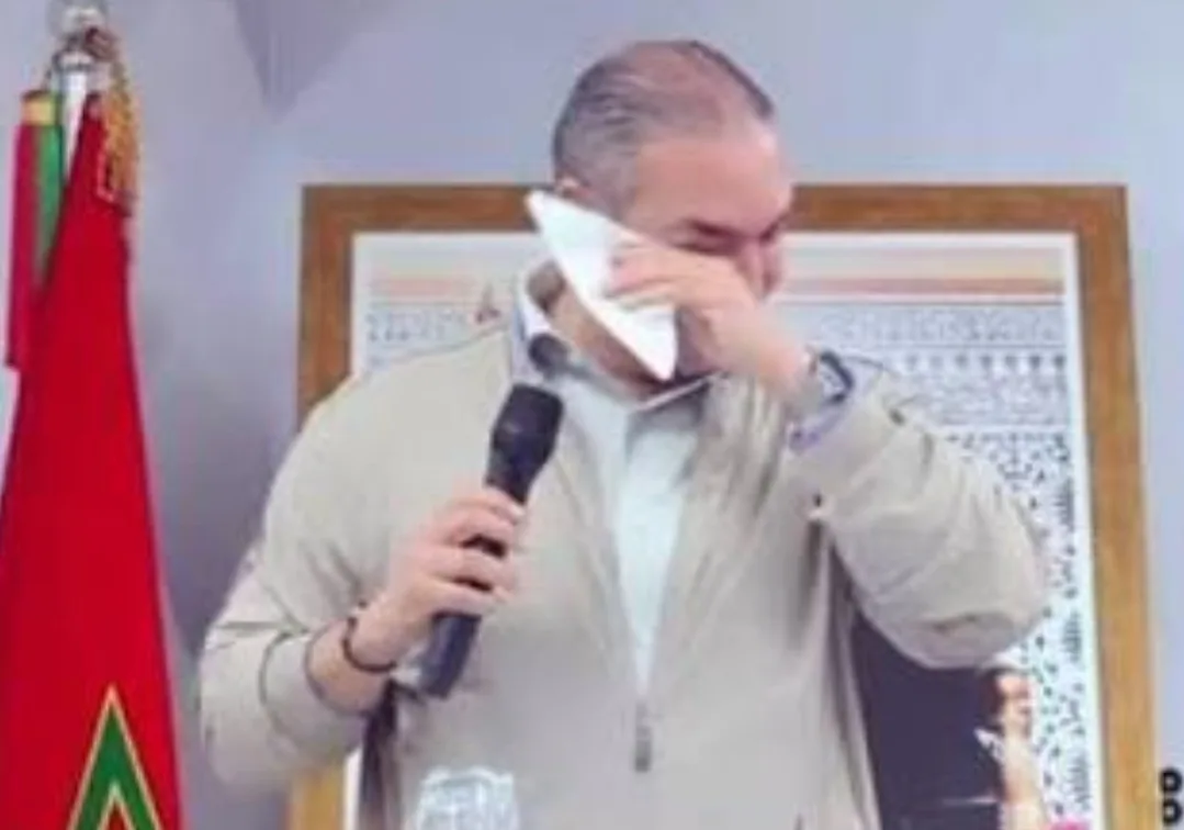 الحسيمة :    قبل إنعقاد المجلس الوطني للحركة الشعبية  … صراع قوي ، وأوزين يتوسل تغطية مصاريف المؤتمر