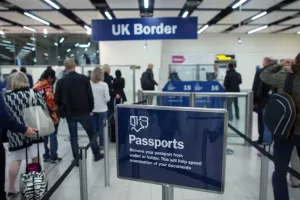 بريطانيا تهدد ثلاث دول أفريقية بوقف تأشيرات الدخول بسبب المهاجرين غير الشرعيين