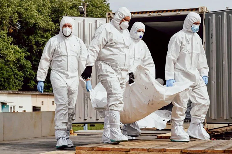 روسيا تُعيد إلى أوكرانيا جثامين ألف جندي قتلوا في المعارك