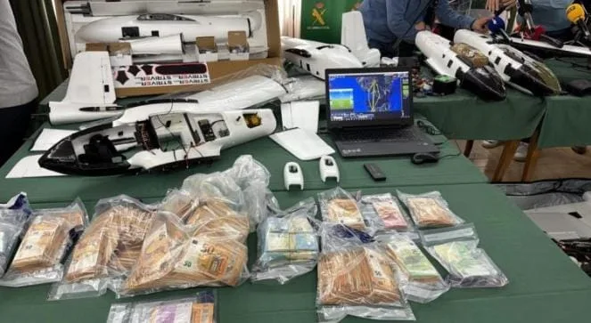 عملية “الرُّوش”.. سقوط شبكة تهريب جوي بين المغرب وإسبانيا تستخدم الطائرات المسيّرة لنقل الحشيش عبر المضيق