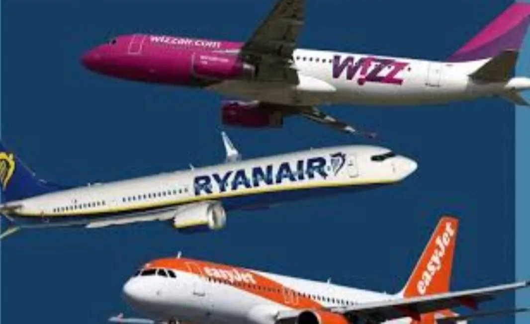 تصنيف سكاي تراكس: أفضل شركات الطيران الاقتصادي لعام 2025