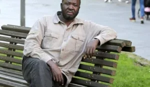 معاناة السنغالي مامي شيخ لإحضار أبنائه الـ 24 إلى إسبانيا… بين قانون لم الشمل وبيروقراطية لا ترحم