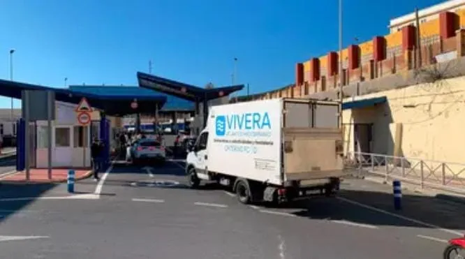 أزمة العبور التجاري في سبتة ومليلية المحتلتين: شلل يتعمّق وارتباك إسباني متصاعد