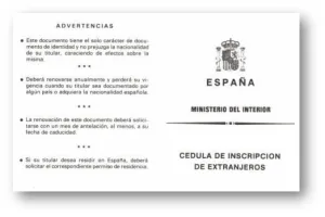 وثيقة “لا ثيدولا”: درع قانوني يحمي المهاجر المغربي من تعقيدات الإدارة الإسبانية