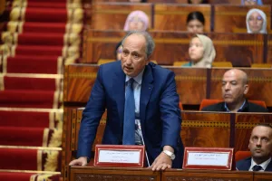 تجدد الجدل حول تضارب المصالح في الحكومة بعد كشف صفقة مشبوهة بقطاع الصحة