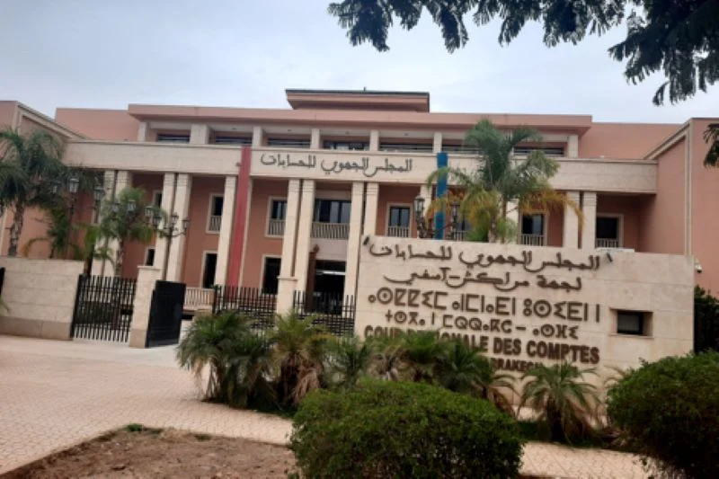 المجالس الجهوية للحسابات تكشف شبكة صفقات مشبوهة تهدد مالية الجماعات