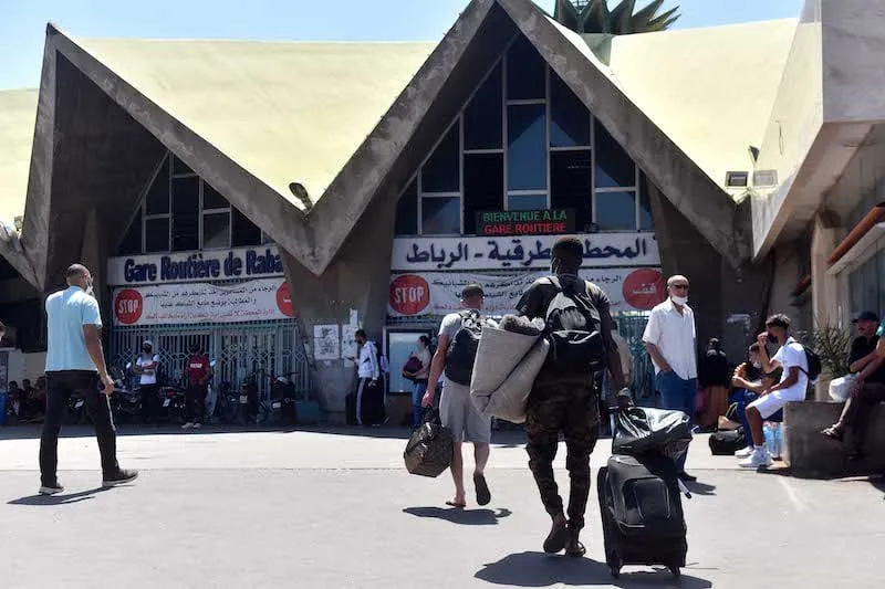 غموض حول مصير محطة القامرة بالرباط يثير قلق المستأجرين وأصحاب المحلات