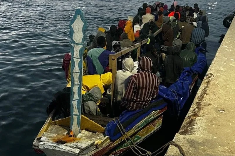 خفر السواحل الموريتاني ينقذ 132 مهاجراً قبالة سواحل نواذيبو