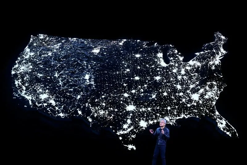 “السيادة الرقمية” بين وهم الاستقلال وواقع الهيمنة الأمريكية