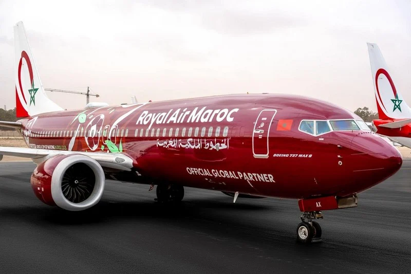 الخطوط الملكية المغربية تحتفي بـ“كان 2025” بطائرة تحمل ألوان الحدث القاري