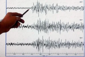 زلزال يضرب وسط بنغلادش ويخلّف قتلى قرب العاصمة دكا