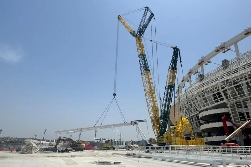 صفقة متلاشيات ملعب طنجة الكبير تثير الجدل بعد تفويت مخلفات بمليار سنتيم
