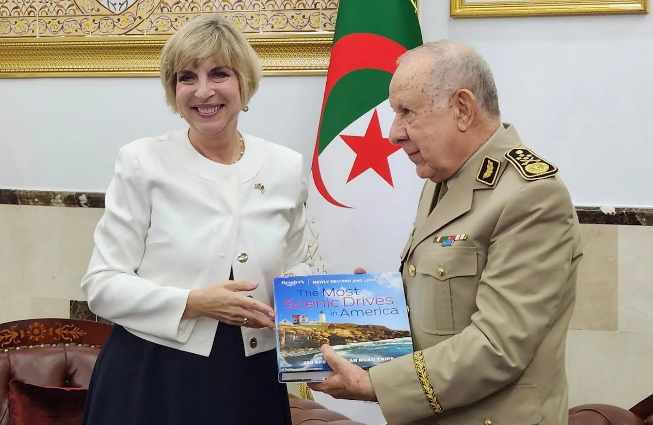 واشنطن تعيد ترتيب أوراقها الدبلوماسية بالجزائر ضمن مقاربة إقليمية جديدة