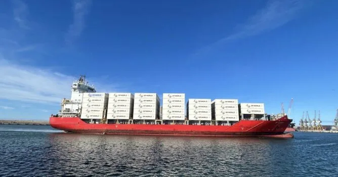 خدمة “أطلس” البحرية تربط أكادير بأوروبا وتفتح آفاقاً جديدة للصادرات الفلاحية المغربية