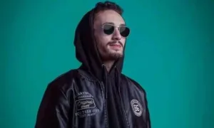 إدانة الرابور “PAUSEFLOW” بثلاثة أشهر موقوفة التنفيذ وغرامة مالية بصفرو