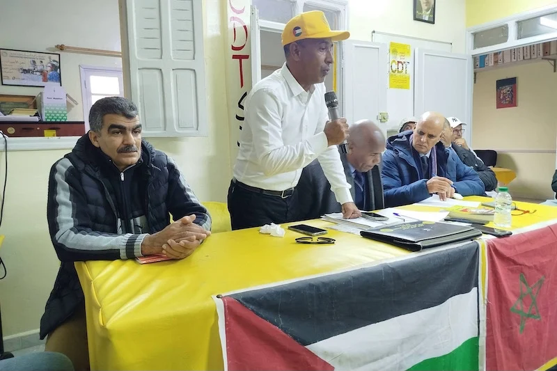 موزعو مياه الري بسهل الغرب يطالبون بعقود مستقرة وينتقدون استمرار الهشاشة المهنية