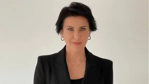 السجون التركية تنفي مزاعم تفتيش مهين في قضية مديرة شركة بإسطنبول