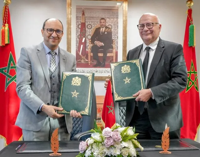 اتفاقية جديدة بين مؤسسة الوسيط ولجنة الحق في الحصول على المعلومات لتعزيز الشفافية وتقوية خدمات الإدارة